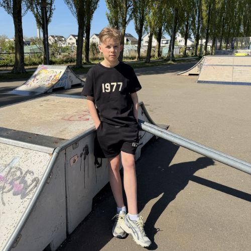 Fear of God Essentials 1977 Iron Summer Set Kids