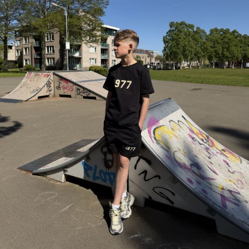 Fear of God Essentials 1977 Iron Summer Set Kids