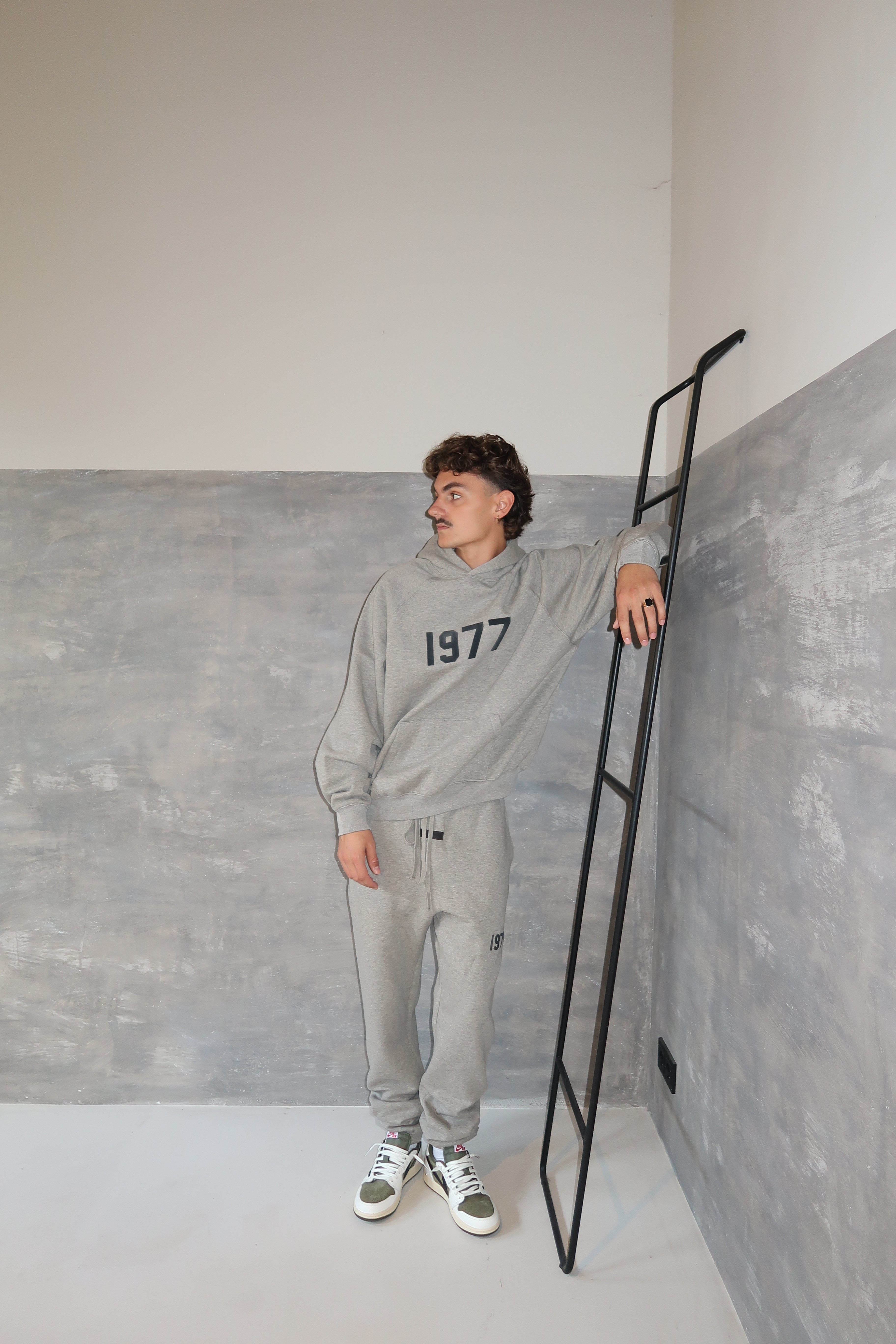 Fear of God Essentials 1977 Dark Oatmeal Full set